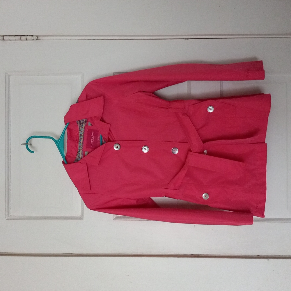 London Fog size L 14-16 raincoat